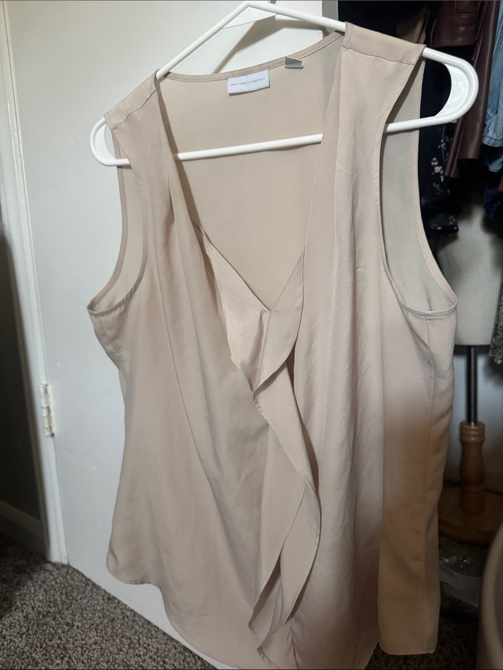 New York & Company Beige Ruffle V-Neck Sleeveless Top
